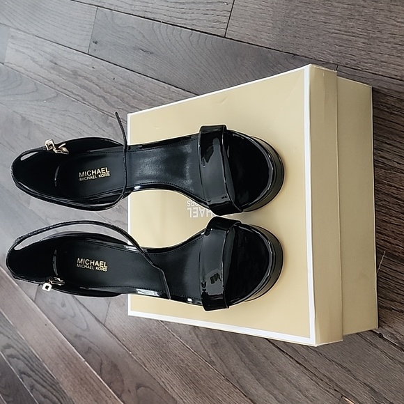 Michael Kors Black Women's Heels - Picture 3 of 5